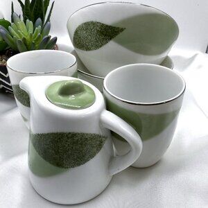 5 pc NARUMI Ware China – 2 cups 2 rice bowls 4oz tea pot
